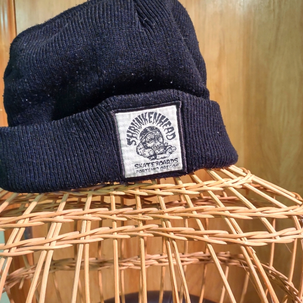 Shrunkin heads skate co beanie